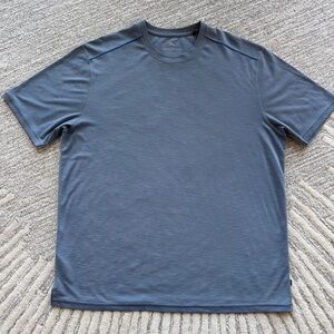 Tommy Bahama Short Sleeve Tee 🌊